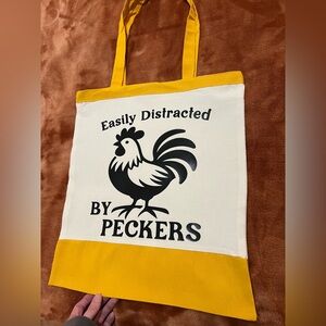 Easily Distracted By Chickens Shoulder Bag 🐓